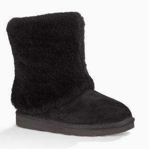 UGG Black Patten boot Size 6